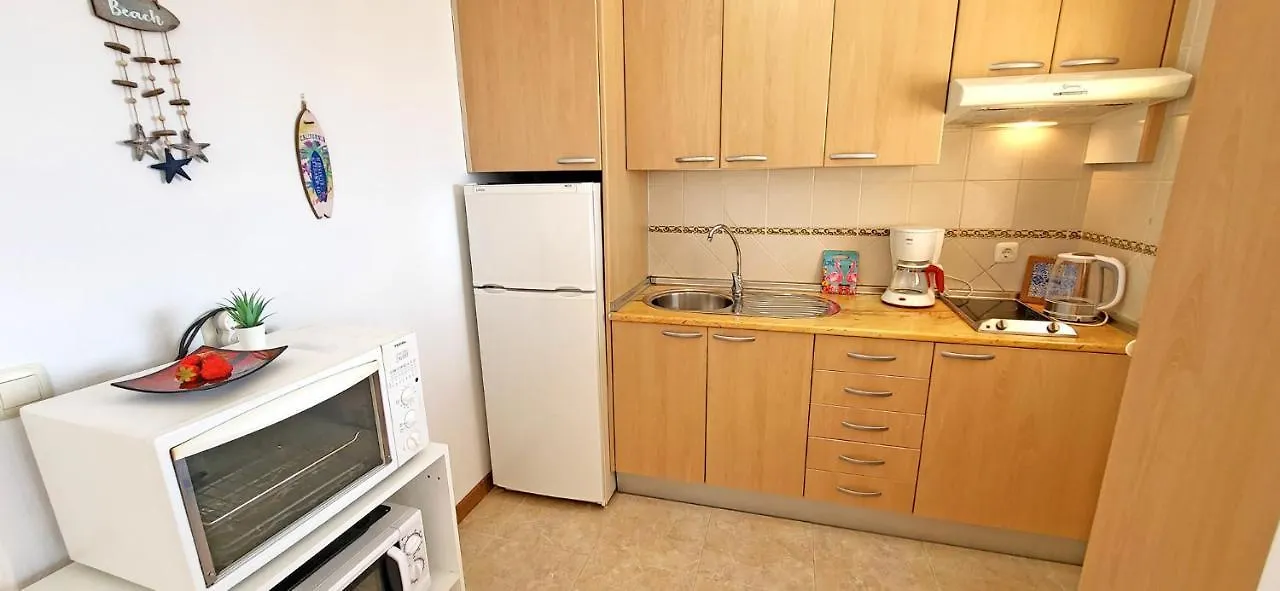 Holiday Flat Blue Ocean, Beachfront, Sea View, 1 Bedroom, Livingroom, Fast Internet Costa Calma Spanje