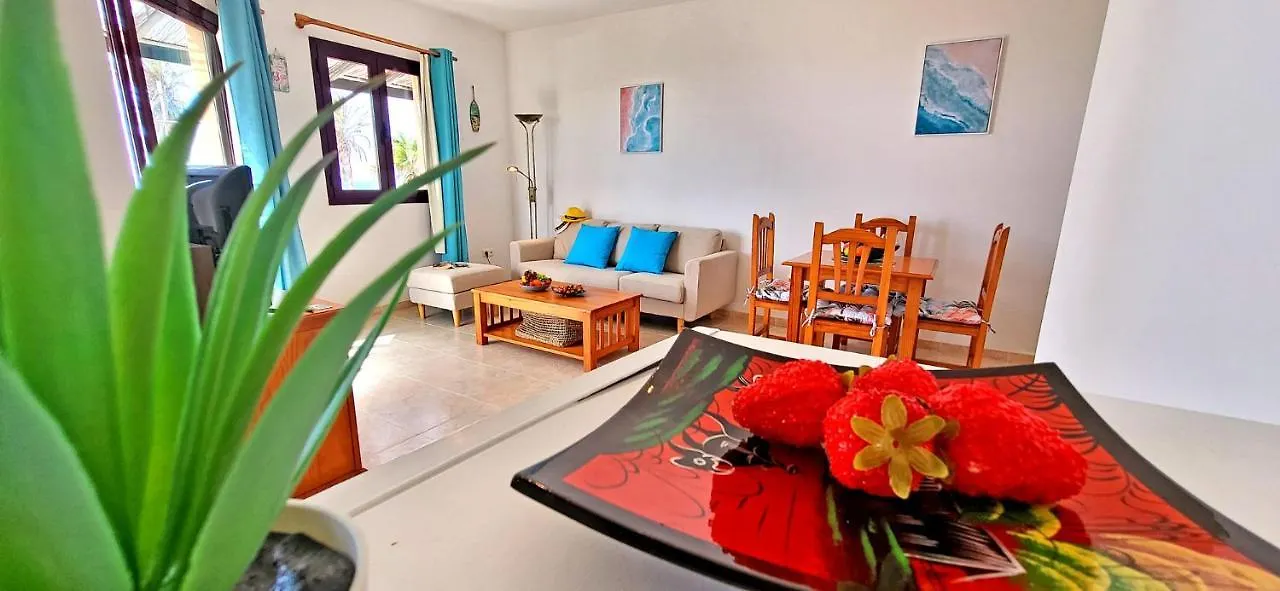 Holiday Flat Blue Ocean, Beachfront, Sea View, 1 Bedroom, Livingroom, Fast Internet Costa Calma