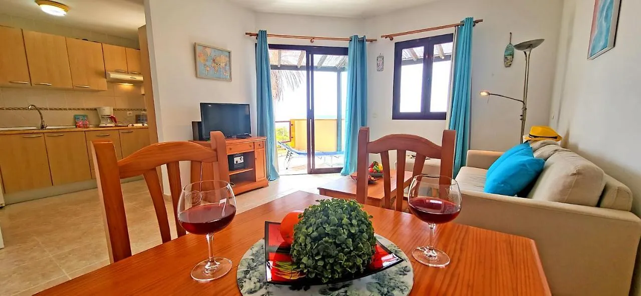 Holiday Flat Blue Ocean, Beachfront, Sea View, 1 Bedroom, Livingroom, Fast Internet Costa Calma 0*,