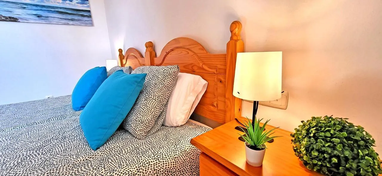 Holiday Flat Blue Ocean, Beachfront, Sea View, 1 Bedroom, Livingroom, Fast Internet Costa Calma Apartment